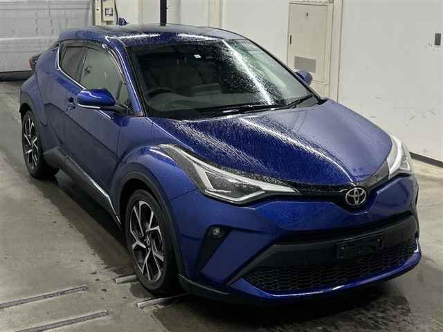 Japan Auction Vehicles 10 2023 Toyota C-HR G-T auction photo