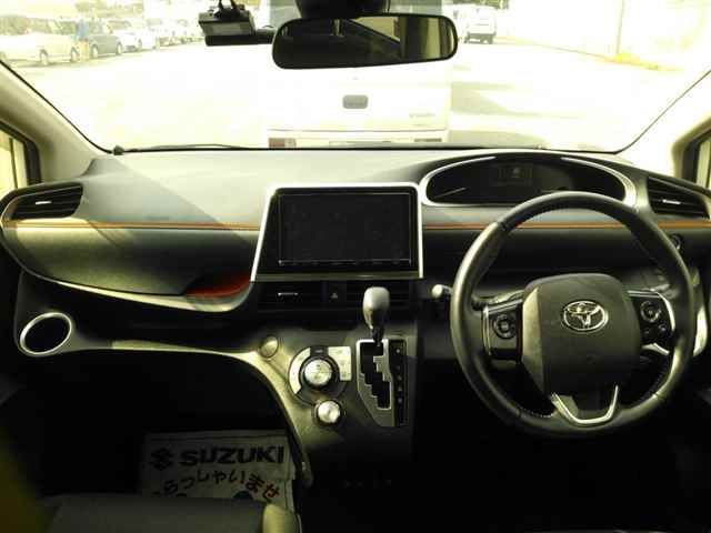2020 Toyota Sienta ハイブリッドジョシュセキ カイ auction photo 8