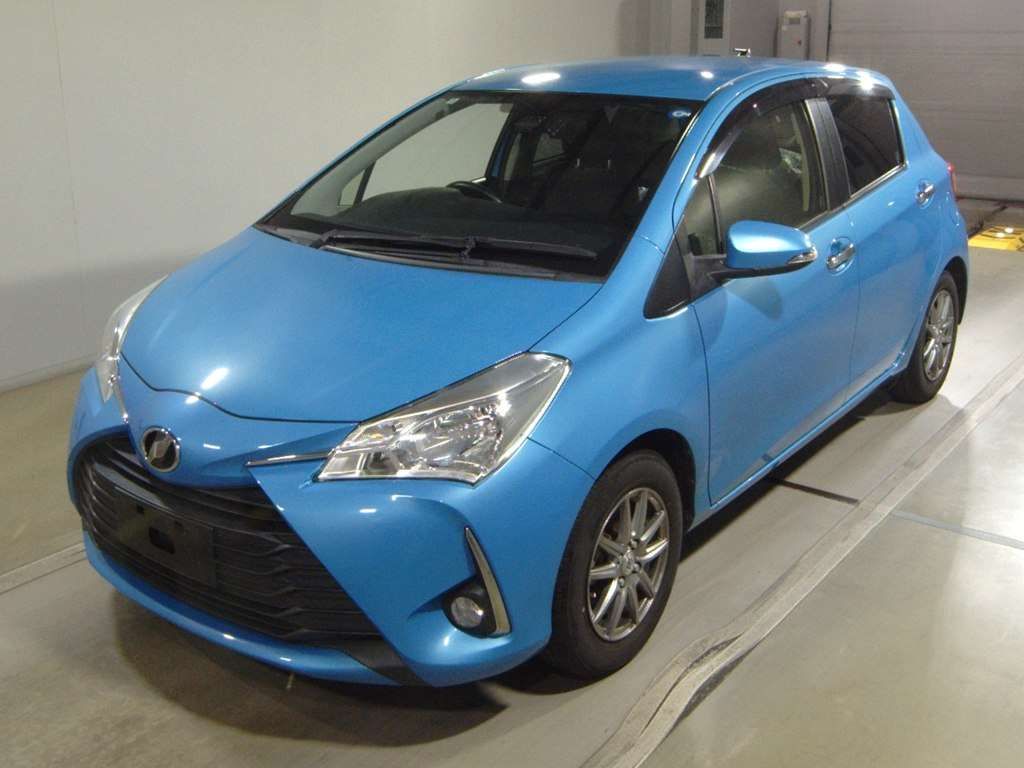 2018 Toyota Vitz F セーフティーエディション Japan auction vehicle