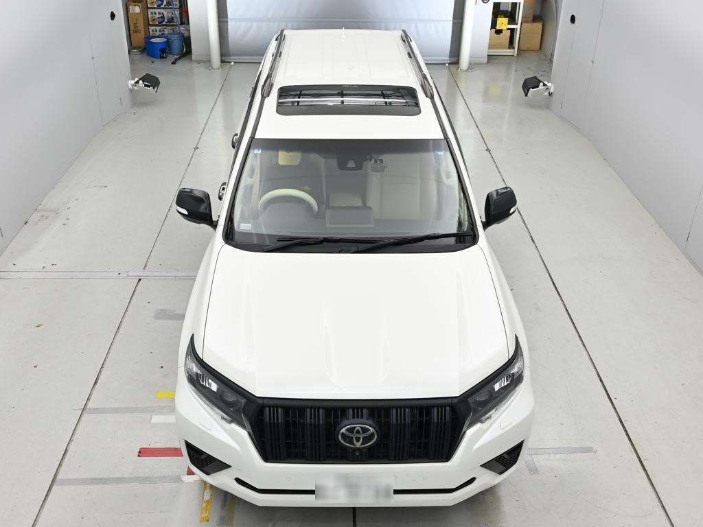 2022 Toyota Land Cruiser Prado TXL Package Matte Bra 4WD auction photo 7