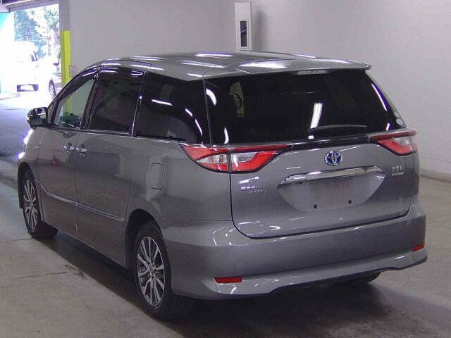 2016 Toyota Estima Aeras Smart 4WD auction photo 2