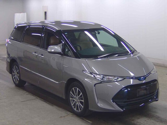 2016 Toyota Estima Aeras Smart 4WD Japan auction vehicle