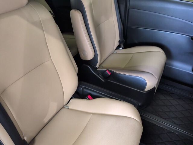 2016 Toyota Estima Aeras Smart 4WD auction photo 6