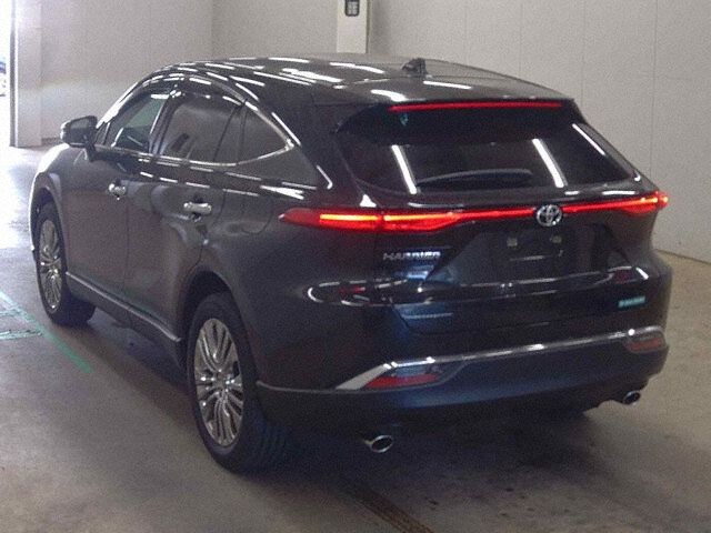 2024 Toyota Harrier Z Leather Package auction photo 2