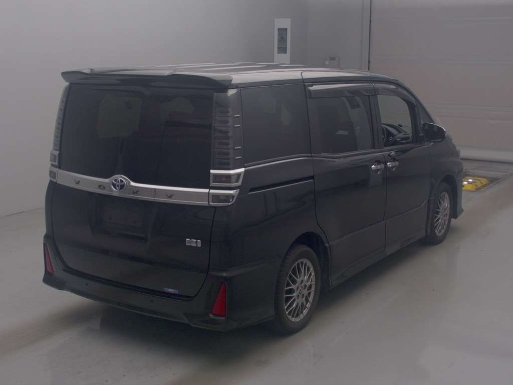 2021 Toyota Voxy Hybrid ZS Kirameki 3 auction photo 2