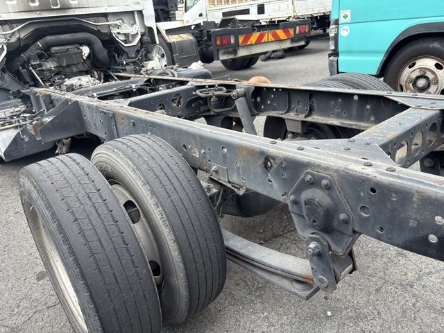 2008 Isuzu Elf chassis auction photo 14