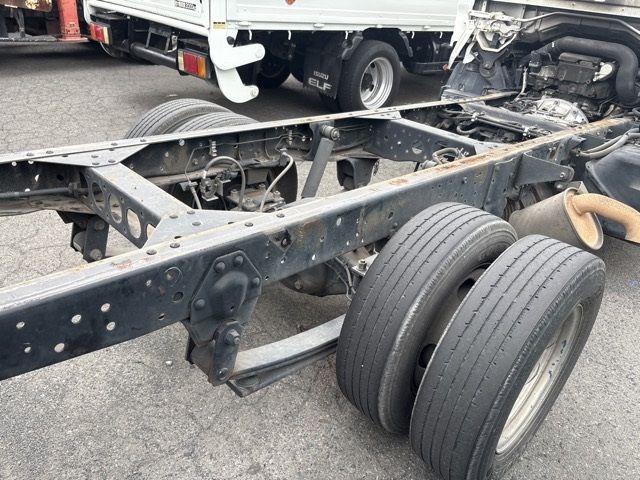 2008 Isuzu Elf chassis auction photo 16