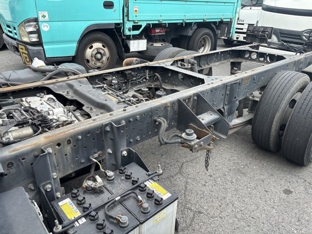 2008 Isuzu Elf chassis auction photo 12