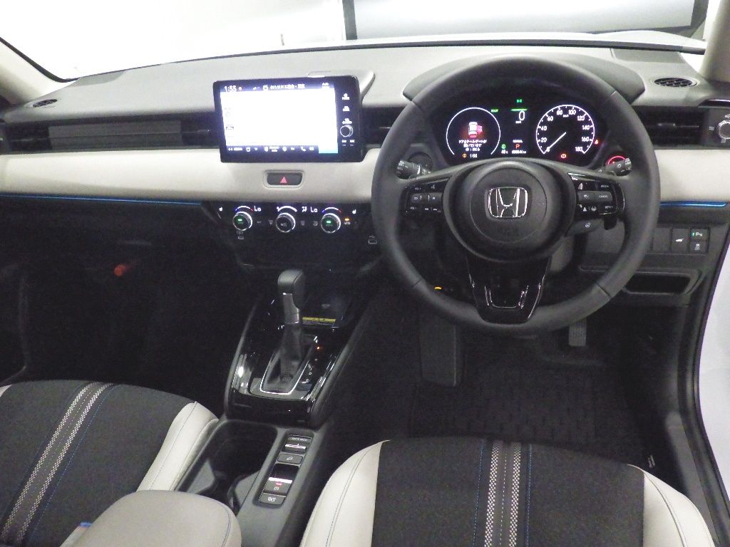 2026 Honda Vezel e:HEV Zプレイパッケージ auction photo 3