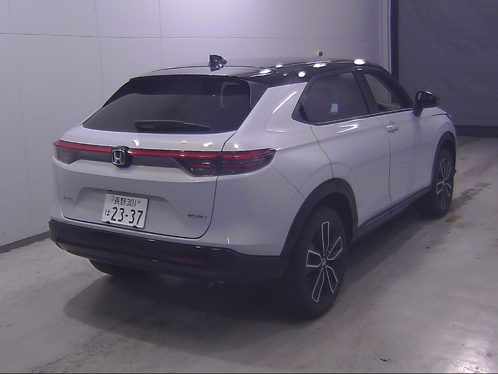 2026 Honda Vezel e:HEV Zプレイパッケージ auction photo 2