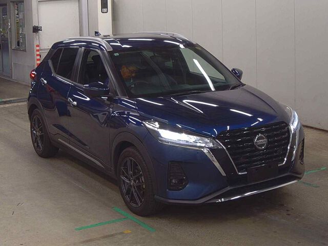 2023 Nissan Kicks X FOUR 4WD Japan auction vehicle