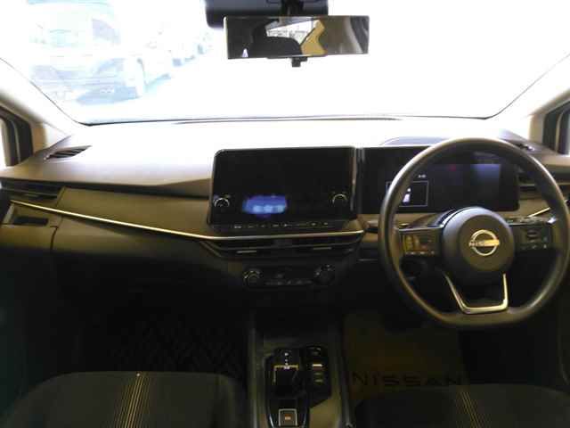 2021 Nissan Note X エマブレ auction photo 8