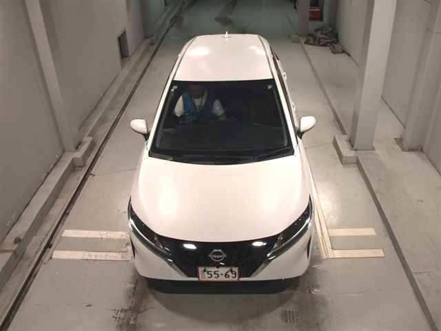2021 Nissan Note X エマブレ auction photo 6