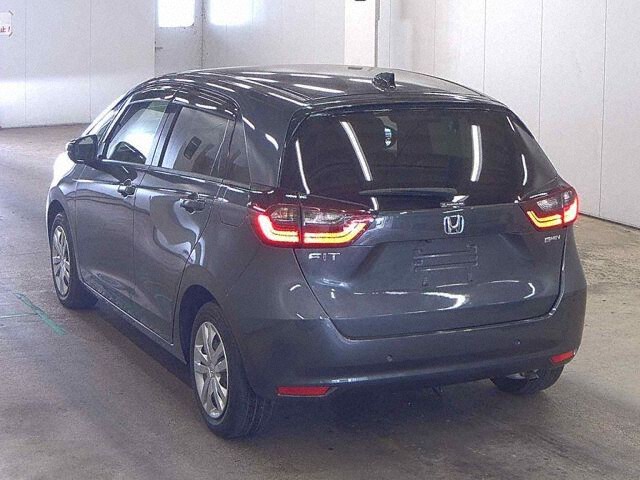 2021 Honda Fit EHEVベーシック auction photo 2
