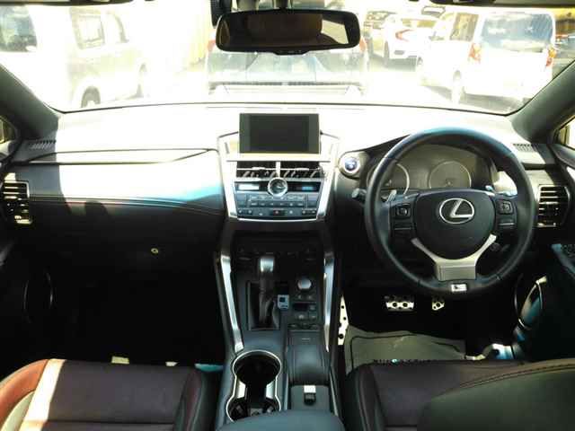 2015 Lexus NX300h F Sport auction photo 8