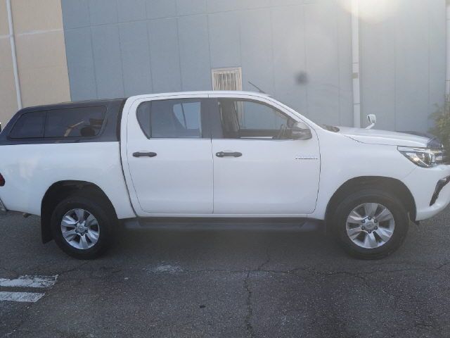 2019 Toyota Hilux Z auction photo 8