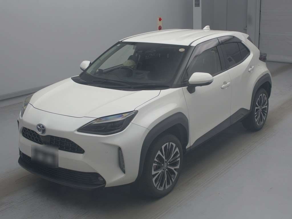 Japan Auction Vehicles 4 2021 Toyota Yaris Cross ハイブリッドZ auction photo