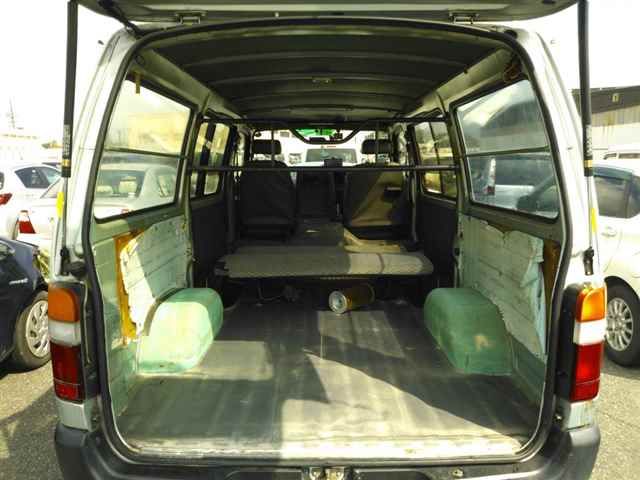 2002 Toyota Hiace DX GL Package auction photo 9