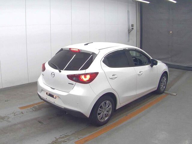 2021 Mazda 2 15S auction photo 5