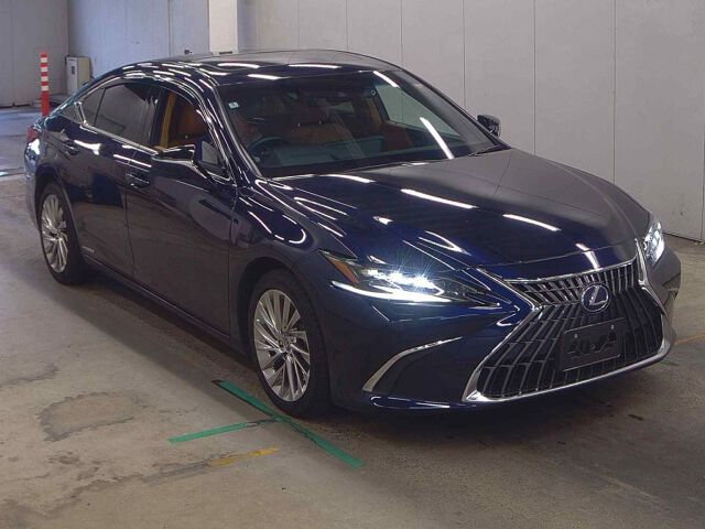 2022 Lexus ES ES300H VER-L Japan auction vehicle