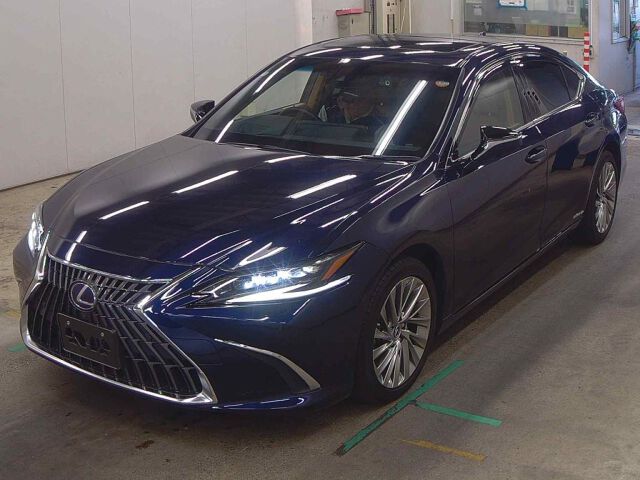 2022 Lexus ES ES300H VER-L auction photo 4