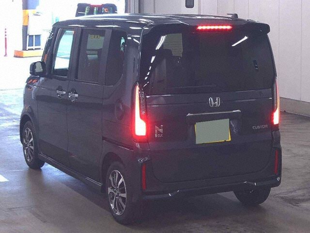 2026 Honda N-BOX Base grade auction photo 2