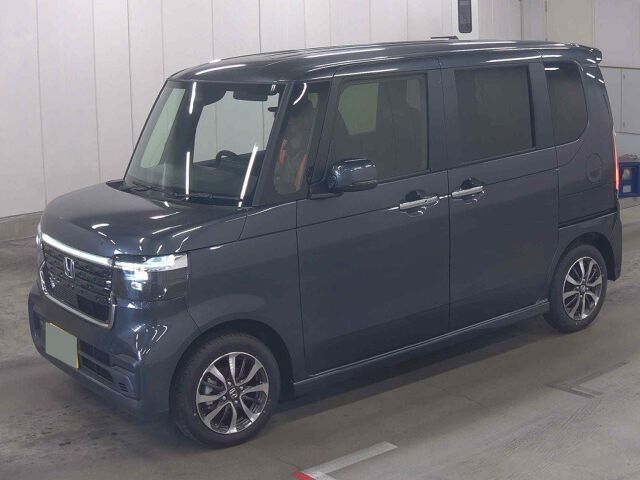 2026 Honda N-BOX Base grade auction photo 4