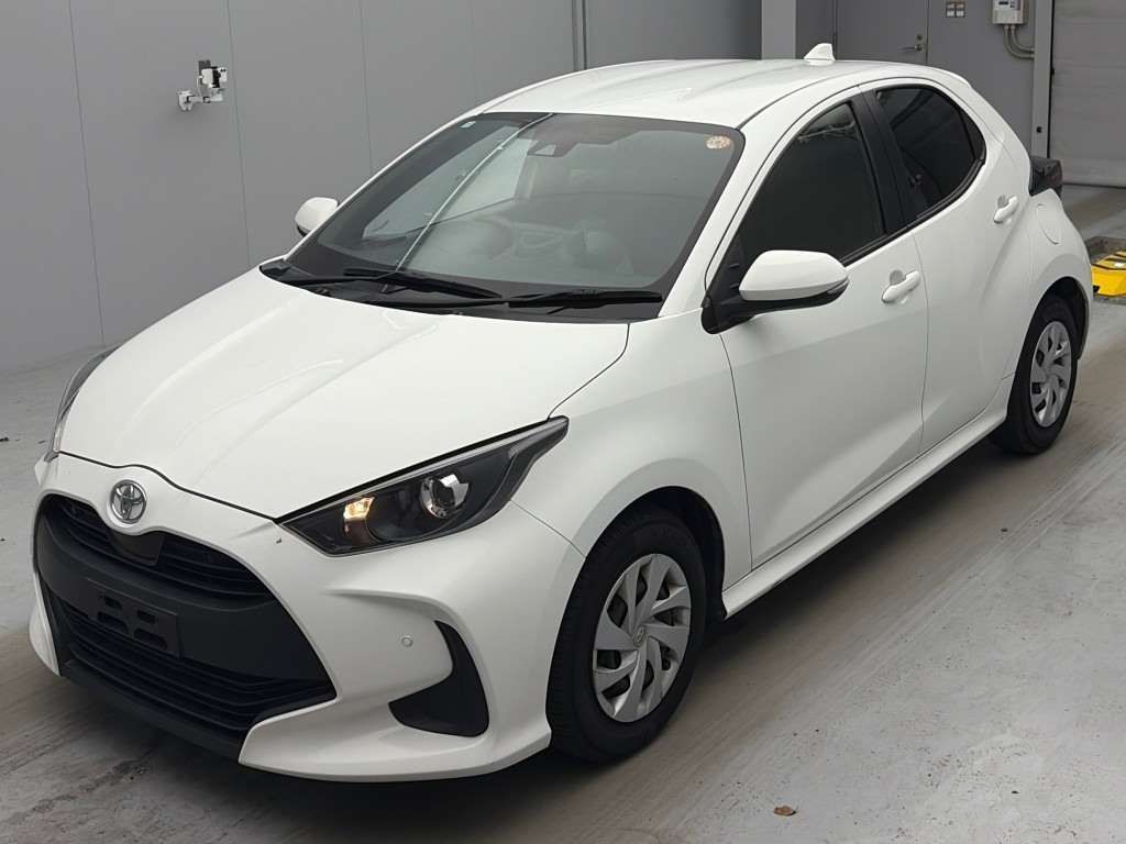 Japan Auction Vehicles 4 2021 Toyota Yaris X auction photo