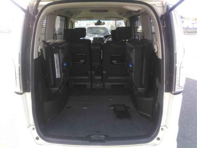 2015 Nissan Serena ハイウェイスターVセレクション+ auction photo 10