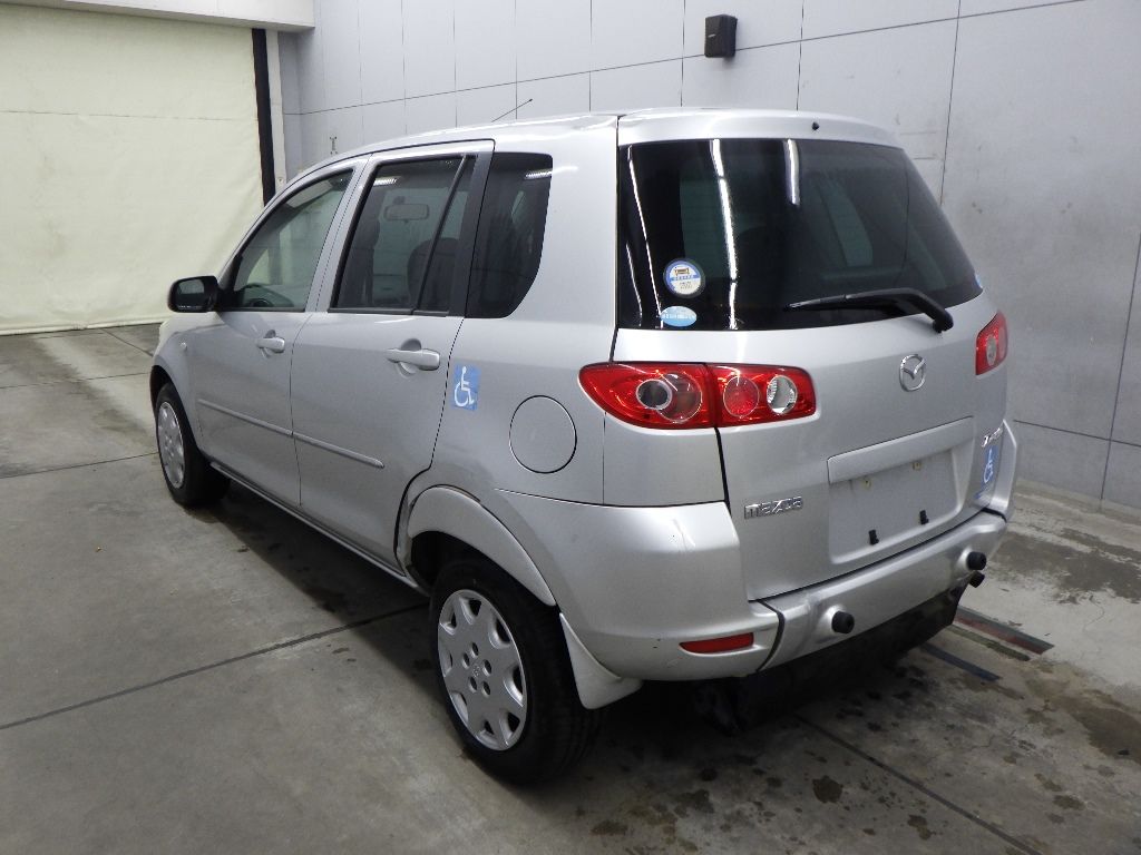 2005 Mazda Demio auction photo 5