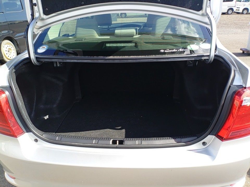 2017 Toyota カローラ アクシオ auction photo 8