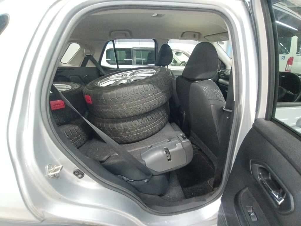 2021 Toyota Raize X S 4WD auction photo 12