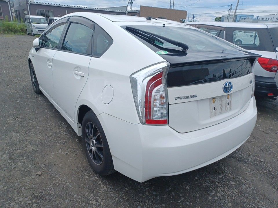 2014 Toyota Prius auction photo 6