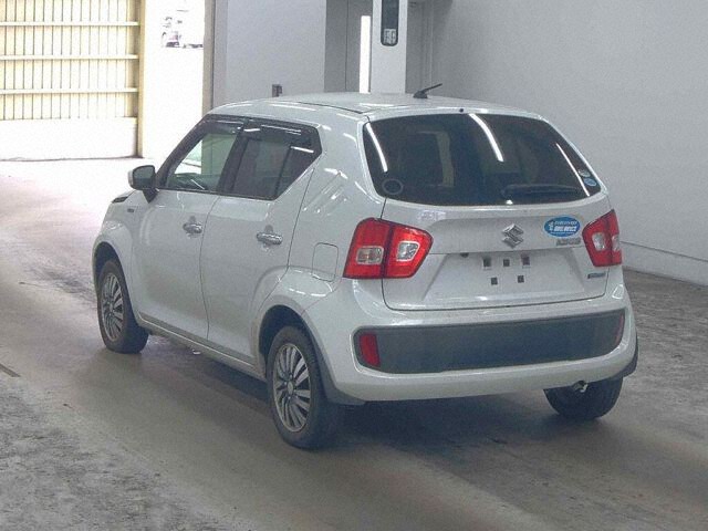 2019 Suzuki Ignis HV MZ セーフティP 4WD auction photo 2