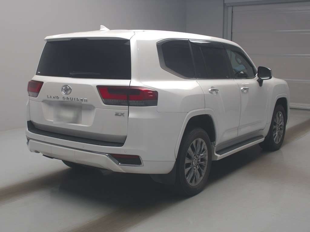 2022 Toyota Land Cruiser ZX 4WD auction photo 2