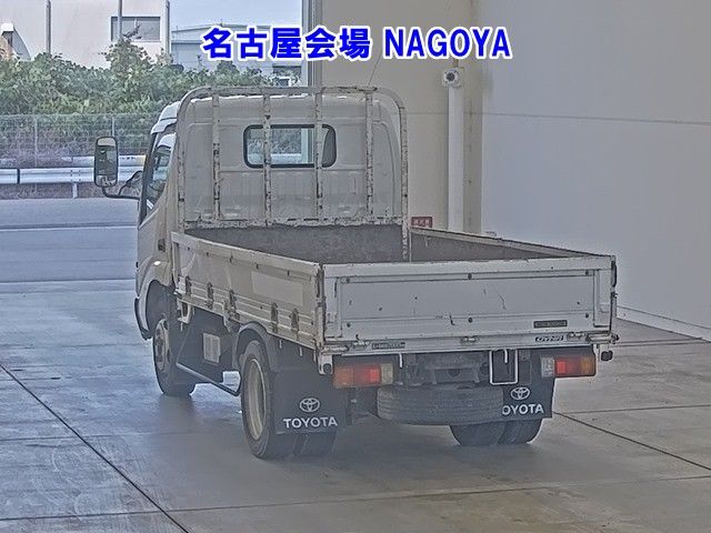 2006 Toyota Dyna ヒラ auction photo 2