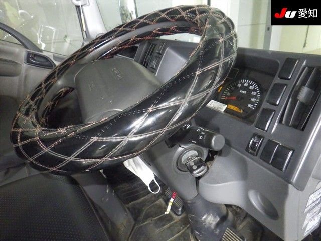 2011 Isuzu エルフ T Aluminum box auction photo 5