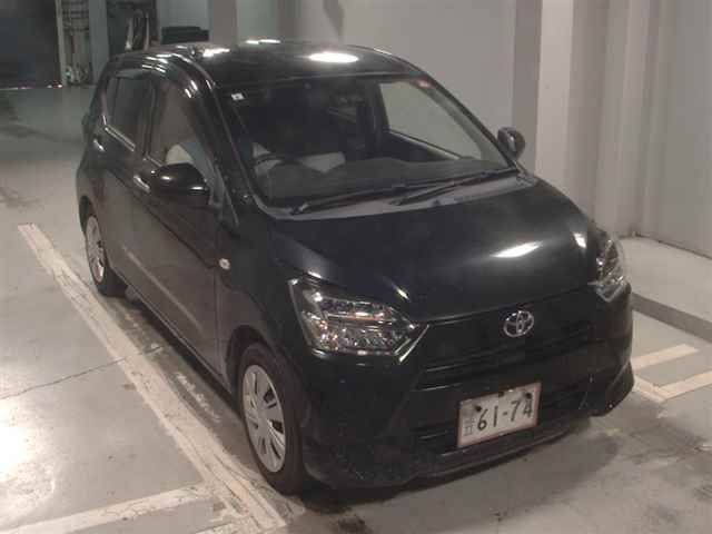 Japan Auction Vehicles 12 2017 Toyota Pixis Epoch X SA III auction photo