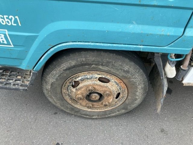 1991 Toyota Dyna dump auction photo 9