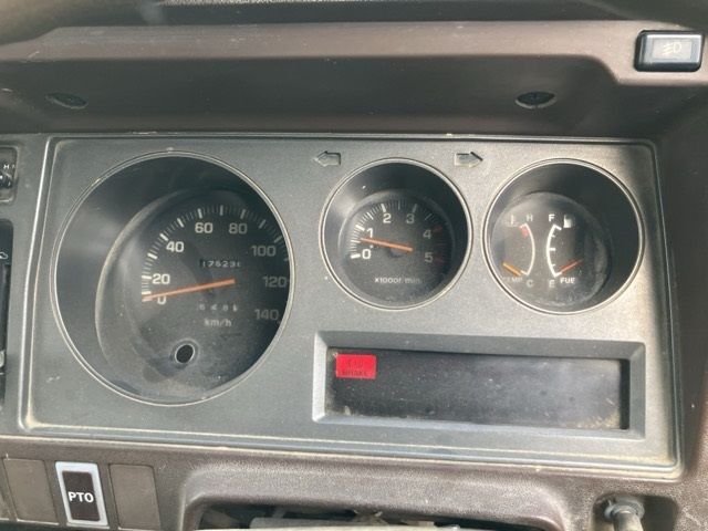 1991 Toyota Dyna dump auction photo 7