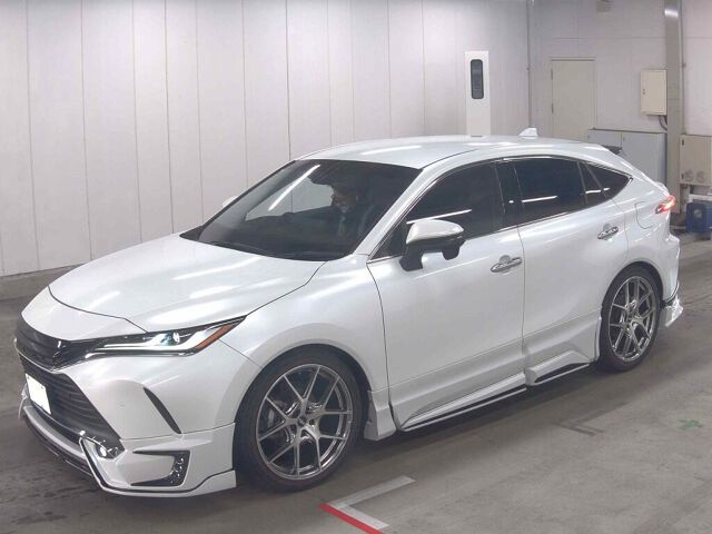 2023 Toyota Harrier G 4WD auction photo 4