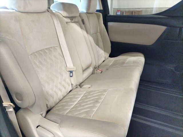 2022 Toyota Alphard X 4WD auction photo 6