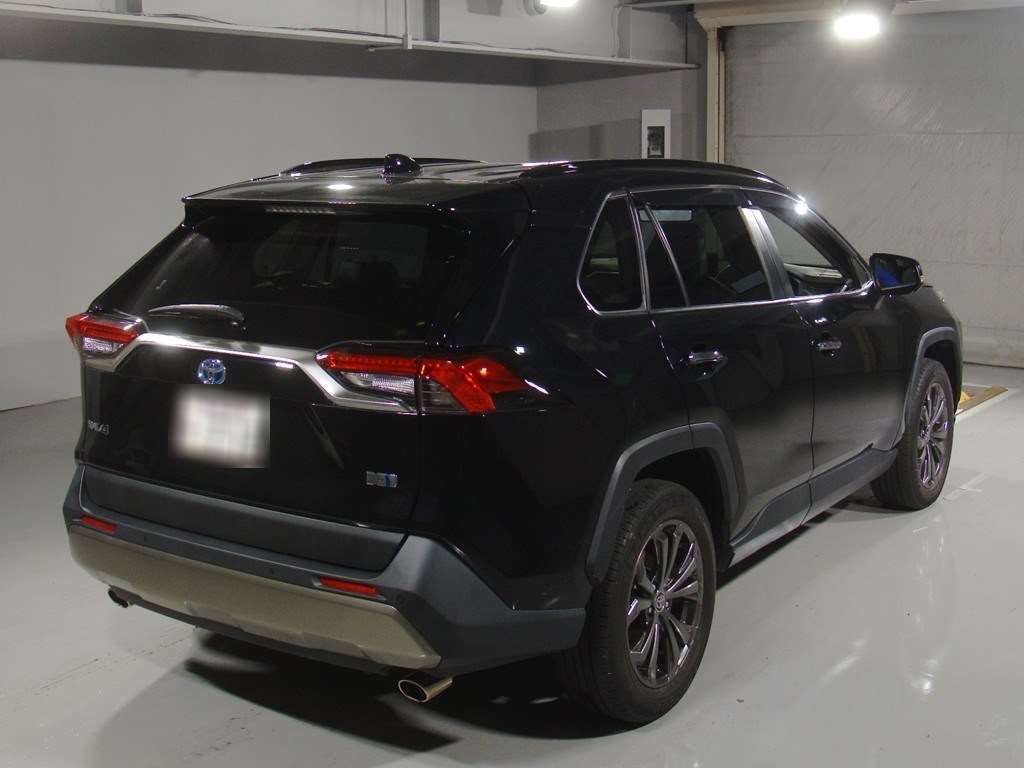 2022 Toyota RAV4 ハイブリッドG 4WD auction photo 2