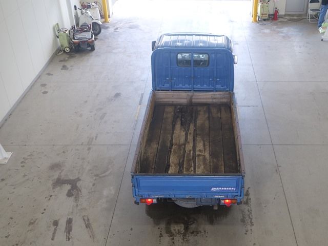 2010 Toyota Dyna ヒラ auction photo 3