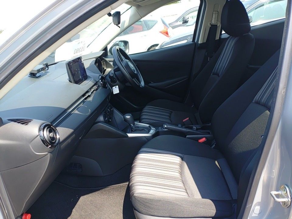 2022 Mazda Mazda2 auction photo 16