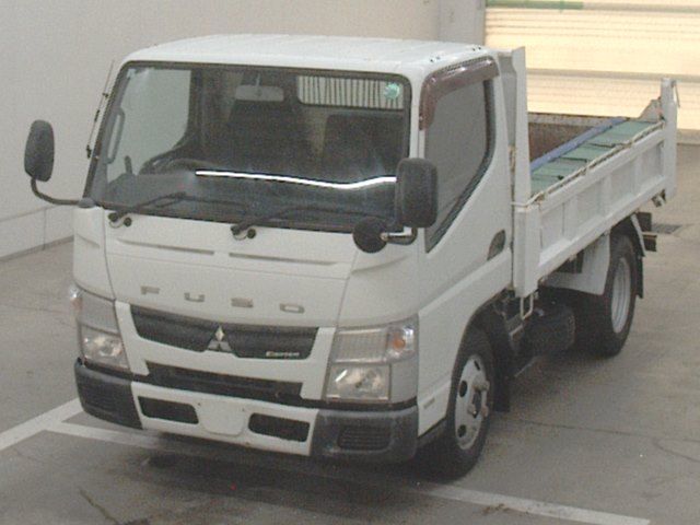 2013 Mitsubishi Fuso Canter dump Japan auction vehicle