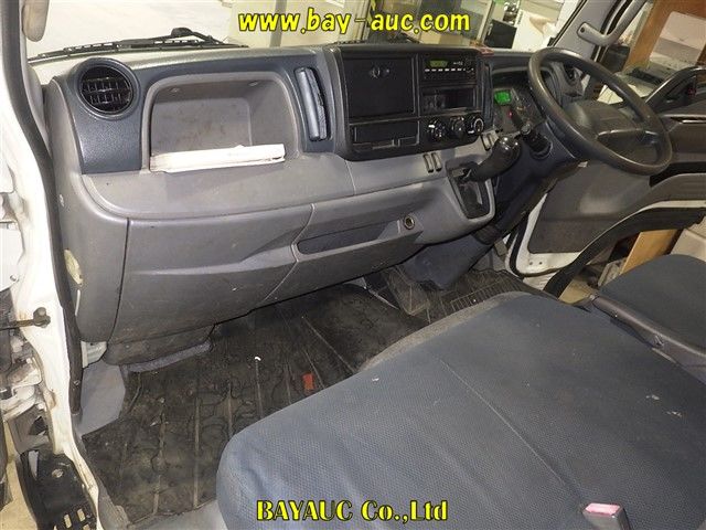 2012 Mitsubishi Fuso Canter Flat body auction photo 6