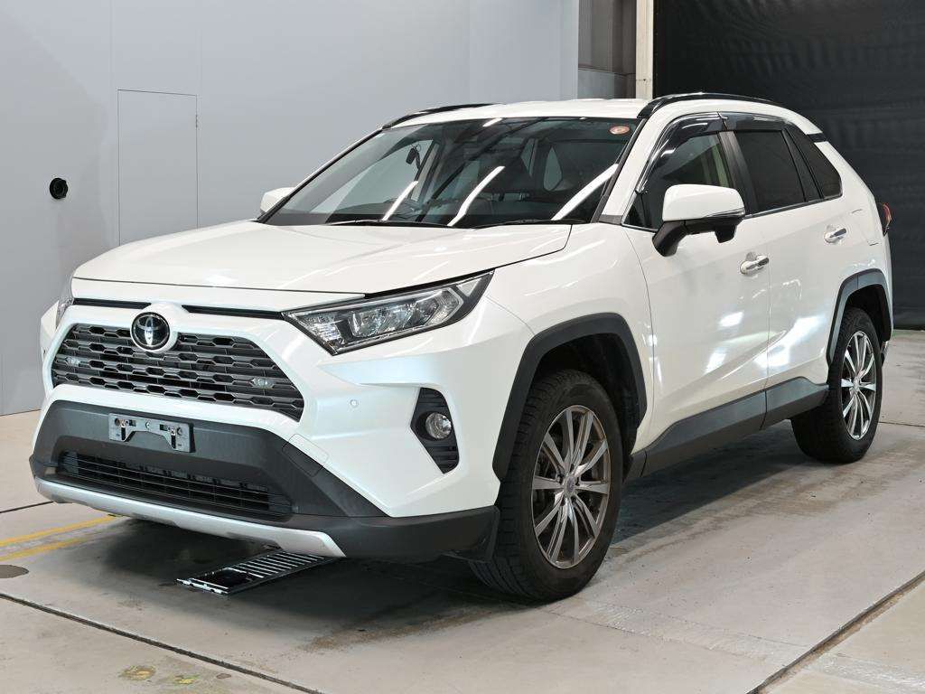 Japan Auction Vehicles 14 2021 Toyota RAV4 G Zパッケージ 4WD auction photo