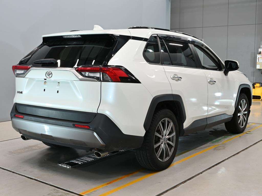 2021 Toyota RAV4 G Zパッケージ 4WD auction photo 2