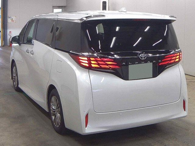 2025 Toyota Alphard Z auction photo 2
